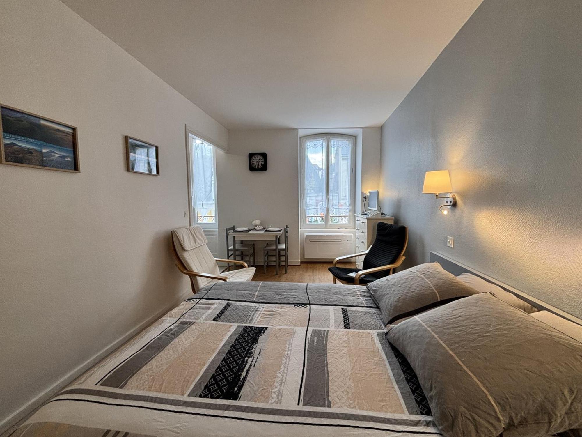 Le Sancy - Studio - 1 Lit - 2 Pers - Clim Châtel-Guyon 外观 照片